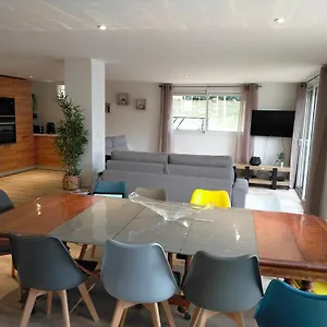 Hébergement de vacances Des Gones - Lyon Charme, Feyzin