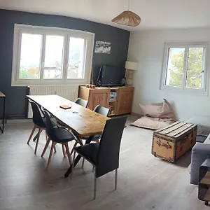 Appartement T2 - 2 Lits 4 Personnes, Saint-Pierre-dʼAlbigny